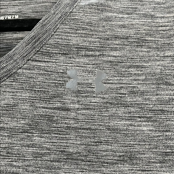 Under Armour Gray Fitted Short Sleeve T-Shirt - Picture 2 of 5